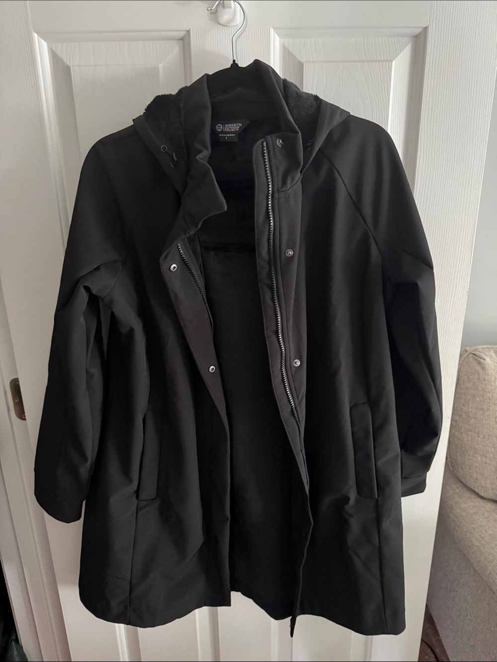 Mondetta Black Hooded Puffer Coat